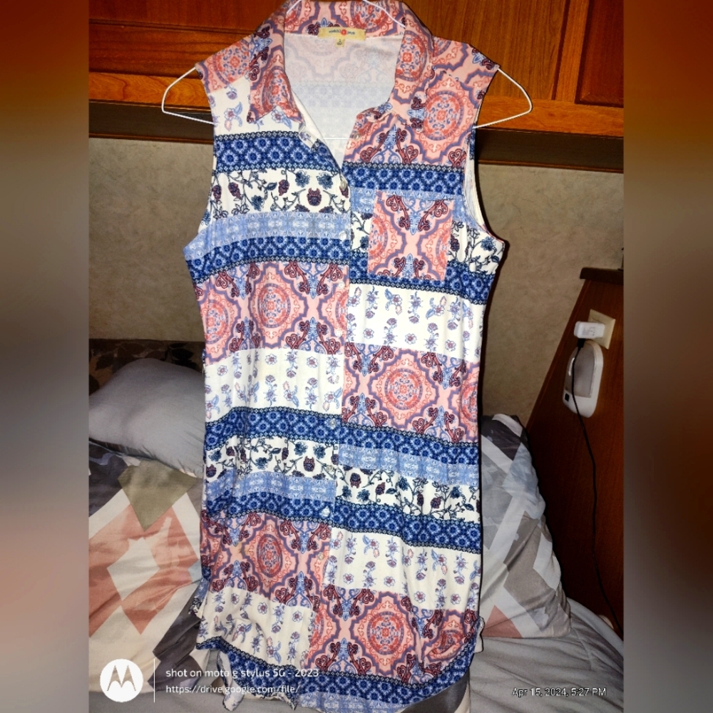 Sleeveless Short..Shirt Dress... Button Down with Spring Color Bandana Look